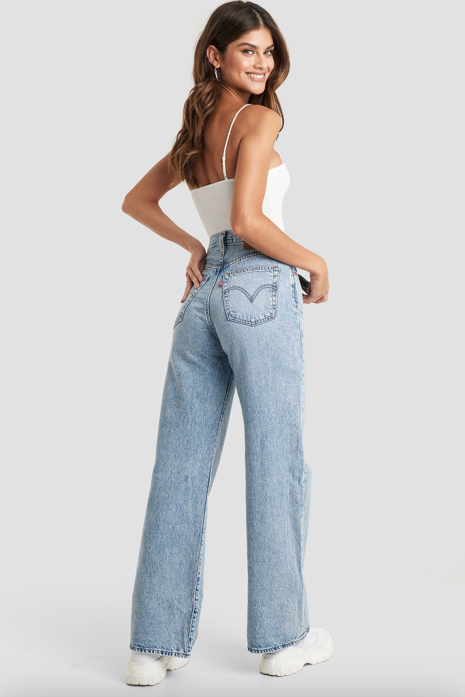 Levi's Ribcage Wide Leg Jeans - Far And Wide Light Wash