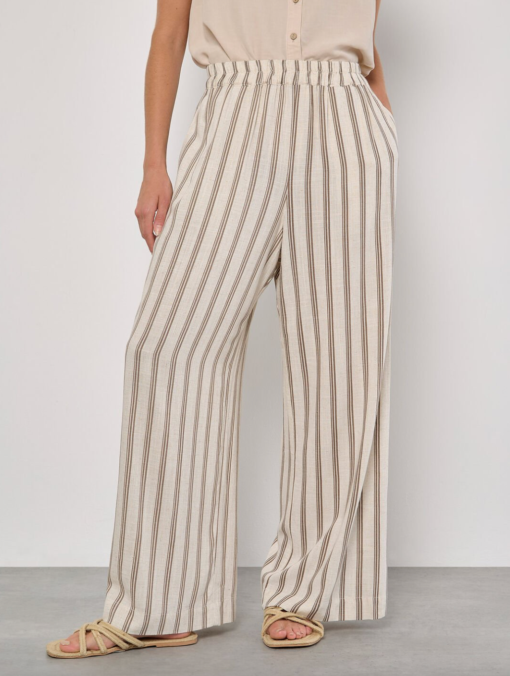 Mia Pants