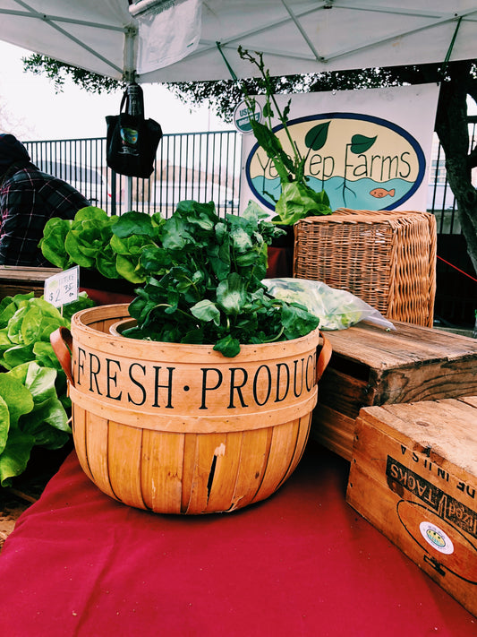 5 Reasons to Shop at Your Local Farmers Market