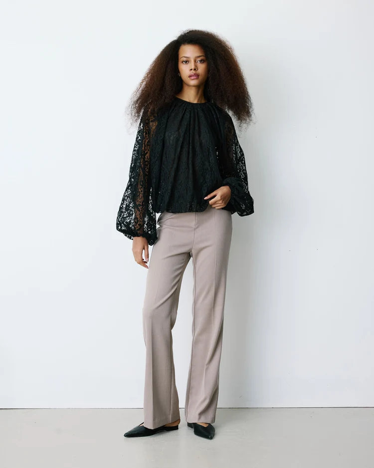 Grace & Mila Beth Blouse