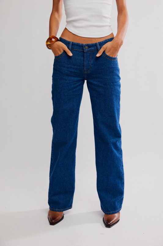 Free People We The Free Tennessee Low-Rise Boyfriend Jeans - Rinse