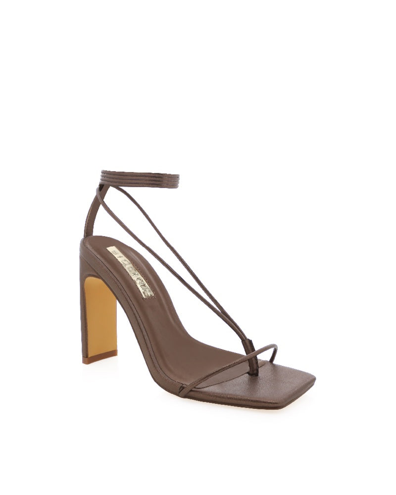 Billini Tala Heels - gilt+gossamer